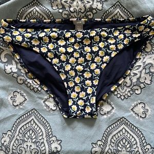 Aerie flower print bikini bottom.